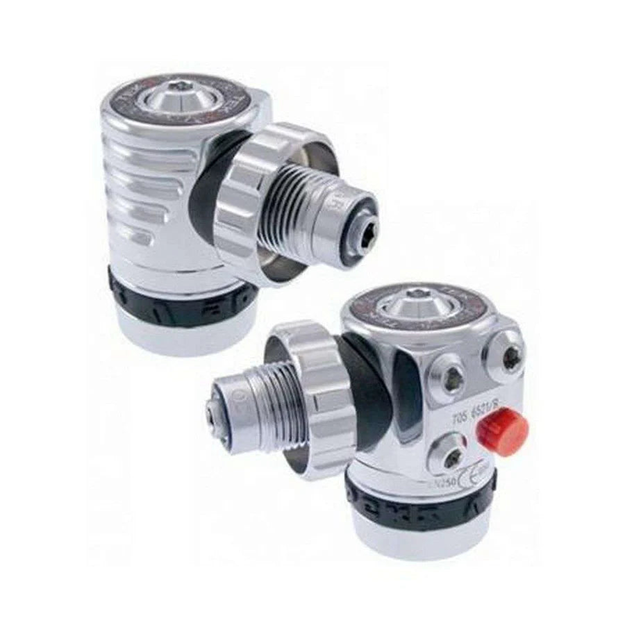 Apeks TEK3 Scuba Regulator Set | Diving Sports Canada | Vancouver
