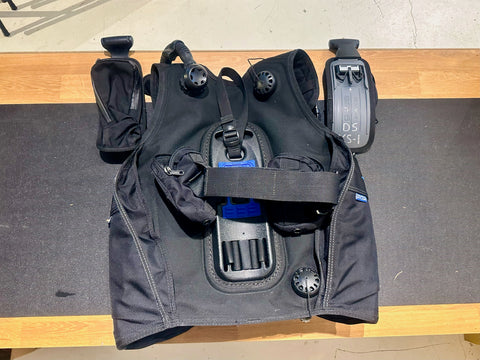 Oceanic OceanPro Used Size XSmall | Diving Sports Canada | Vancouver